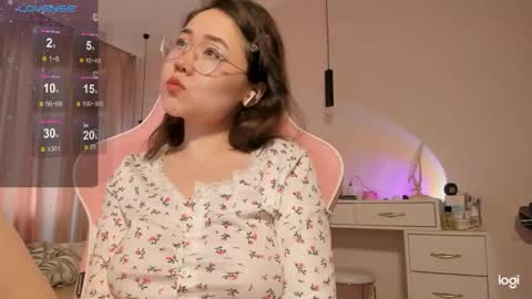 Mei  online show from April 23, 2:13 am