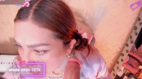 MELISSA online show from March 3, 2:04 pm