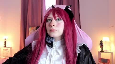 Mei  online show from November 19, 9:26 pm