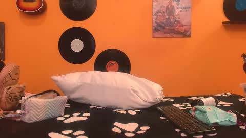 Snapshot of meisevil77 chatting on November 27, 2:02 am MEIS online show from November 27, 2:02 am