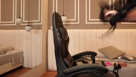 Snapshot of mekari_doll chatting on November 3, 8:54 pm Mekari . online show from November 3, 8:54 pm