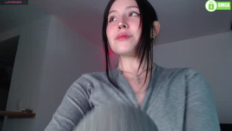 Snapshot of meko_hzu chatting on January 28, 12:05 am WETWATERMELL online show from January 28, 12:05 am