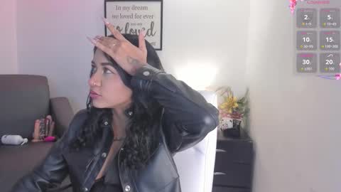 Snapshot of melan_owen chatting on October 25, 11:07 am melan_owen online show from October 25, 11:07 am