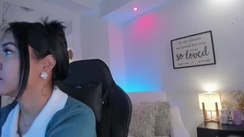 melan_owen online show from March 29, 10:59 am