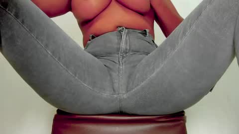 Melania online show from May 24, 5:07 pm