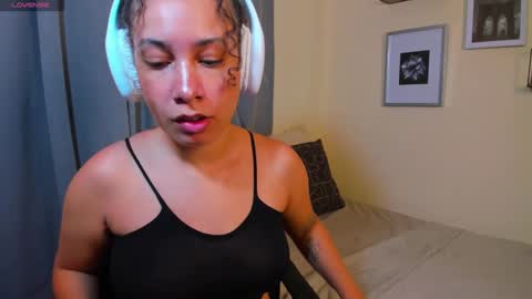 melani online show from October 2, 11:23 pm