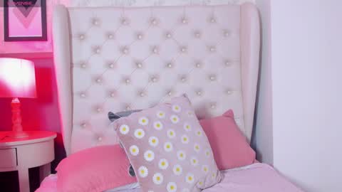 Melanie online show from January 13, 2:32 pm