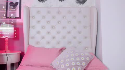 Melanie online show from February 26, 4:56 pm