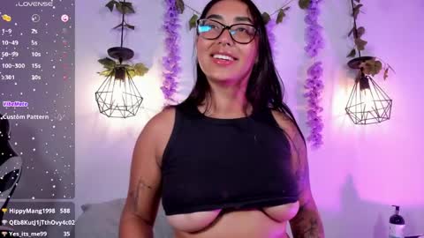 Melanie online show from April 21, 2:51 am