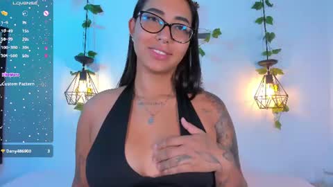 Melanie online show from July 28, 9:37 am