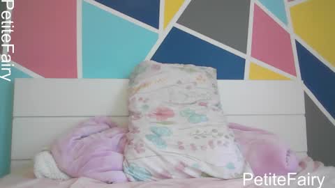 Snapshot of melaniefairy chatting on January 19, 9:11 am Melanie online show from January 19, 9:11 am