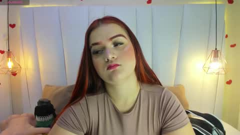 Snapshot of melanieklaus chatting on November 22, 11:20 am Melanie online show from November 22, 11:20 am