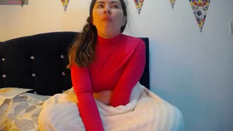 Melanie Parker online show from June 10, 2:49 pm