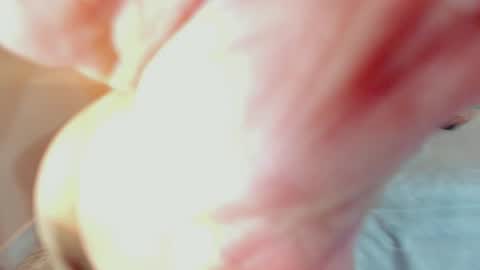 Melanie Roux online show from January 5, 6:00 pm