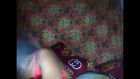 melanih online show from October 12, 1:32 pm