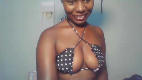 Snapshot of melanin_sassy96 chatting on January 17, 5:08 pm bad lil shawry online show from January 17, 5:08 pm