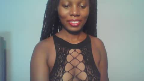 Snapshot of melanin_sassy96 chatting on January 24, 11:04 am bad lil shawry online show from January 24, 11:04 am