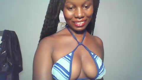 Snapshot of melanin_sassy96 chatting on January 26, 8:13 pm bad lil shawry online show from January 26, 8:13 pm