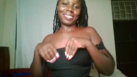 Snapshot of melanin_sassy96 chatting on March 7, 10:21 pm bad lil shawry online show from March 7, 10:21 pm