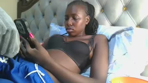 melaninblue online show from April 13, 4:01 pm