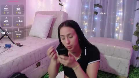 Snapshot of melanishaw chatting on September 26, 2:26 am melany sox online show from September 26, 2:26 am