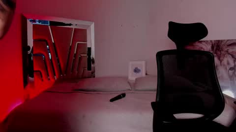 Snapshot of melanny_luv chatting on September 9, 8:41 pm MelanyLuv online show from September 9, 8:41 pm