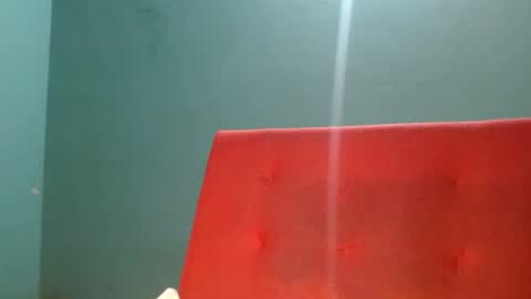 melany online show from November 15, 8:44 am