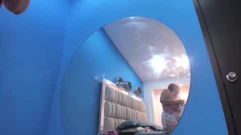 Melany  online show from April 10, 12:43 pm