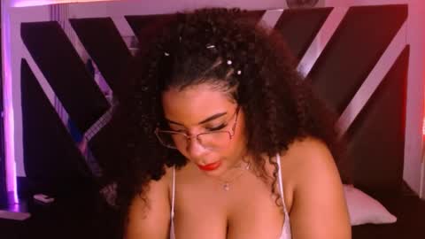 Snapshot of melany_tylor chatting on November 9, 1:48 am melany tylor online show from November 9, 1:48 am