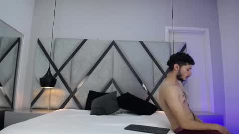 melanyandethan online show from September 28, 9:53 pm