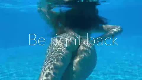 Adel online show from December 5, 7:21 pm