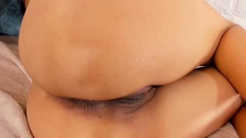 MELANYHARRIS online show from February 24, 8:03 pm