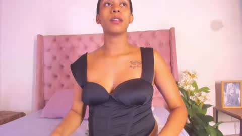Snapshot of melanystone_ chatting on August 4, 2:08 pm Melany online show from August 4, 2:08 pm