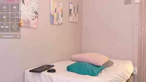 Snapshot of meli_peach chatting on June 11, 7:23 pm meli_peach online show from June 11, 7:23 pm