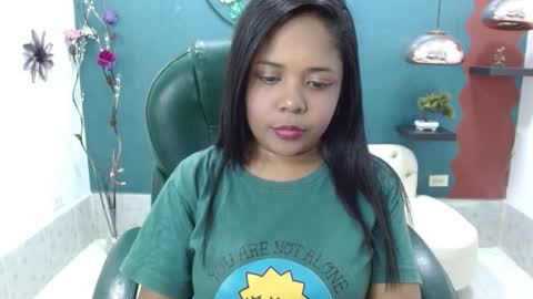 Snapshot of melika_sweet chatting on January 19, 6:00 pm eli online show from January 19, 6:00 pm