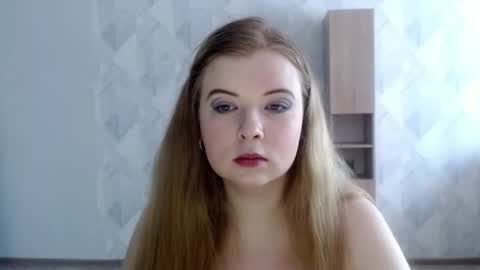 Melina online show from March 18, 7:55 am