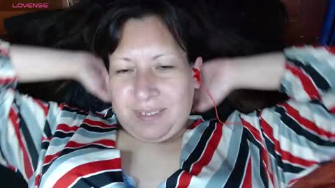 Snapshot of melisa037 chatting on October 3, 11:35 pm melisa037 online show from October 3, 11:35 pm