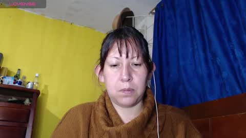 Snapshot of melisa037 chatting on October 27, 3:43 am melisa037 online show from October 27, 3:43 am