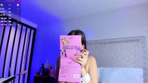 Melissa online show from February 17, 2:37 pm