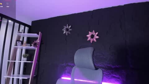 Melissa online show from October 2, 2:02 pm