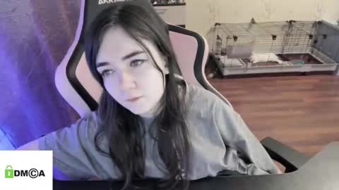 melisanilson online show from December 20, 2:30 am