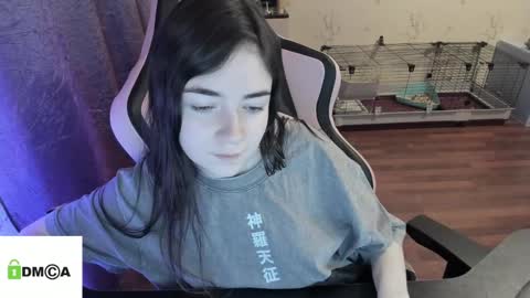 melisanilson online show from December 28, 4:19 am