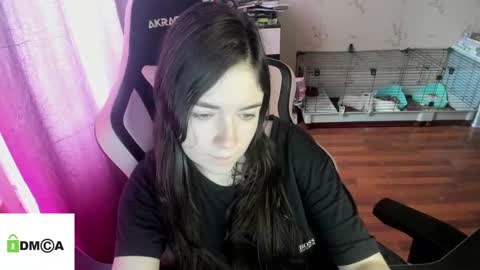 melisanilson online show from March 12, 10:48 am