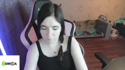 melisanilson online show from March 6, 10:17 pm