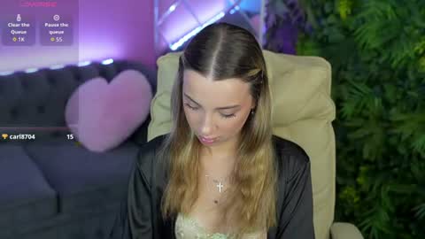 Snapshot of melisarosss chatting on June 30, 1:23 pm Melisa Ross online show from June 30, 1:23 pm