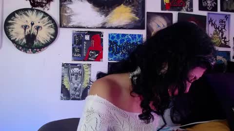 Melisa Velvet     online show from April 8, 8:42 pm