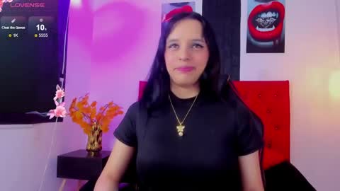 Snapshot of melissa1_sc chatting on December 23, 1:35 pm Melissa SC online show from December 23, 1:35 pm