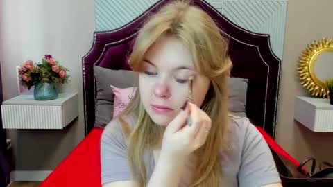 Sophia online show from April 23, 5:30 am