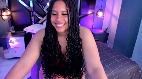 Snapshot of melissa_23_ chatting on February 25, 11:22 pm melissa_23_ online show from February 25, 11:22 pm