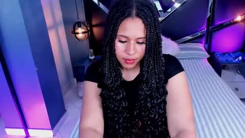 Snapshot of melissa_23_ chatting on February 28, 11:01 pm melissa_23_ online show from February 28, 11:01 pm